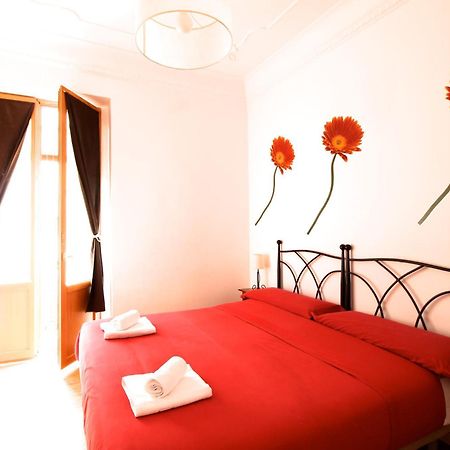 Kasa Katia Guest House Valenza Esterno foto